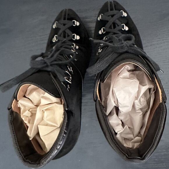 Seen on Bey Alaïa Velvet Double Platform Hiker Boots Black EU 38 - Picture 10 of 11